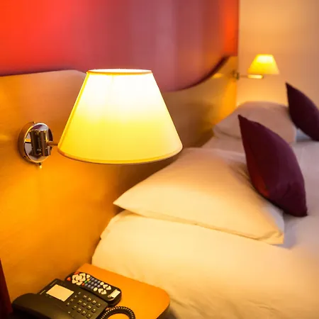 Otel Le Clocher De Rodez Centre Gare