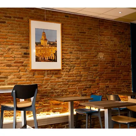 Otel Le Clocher De Rodez Centre Gare Toulouse